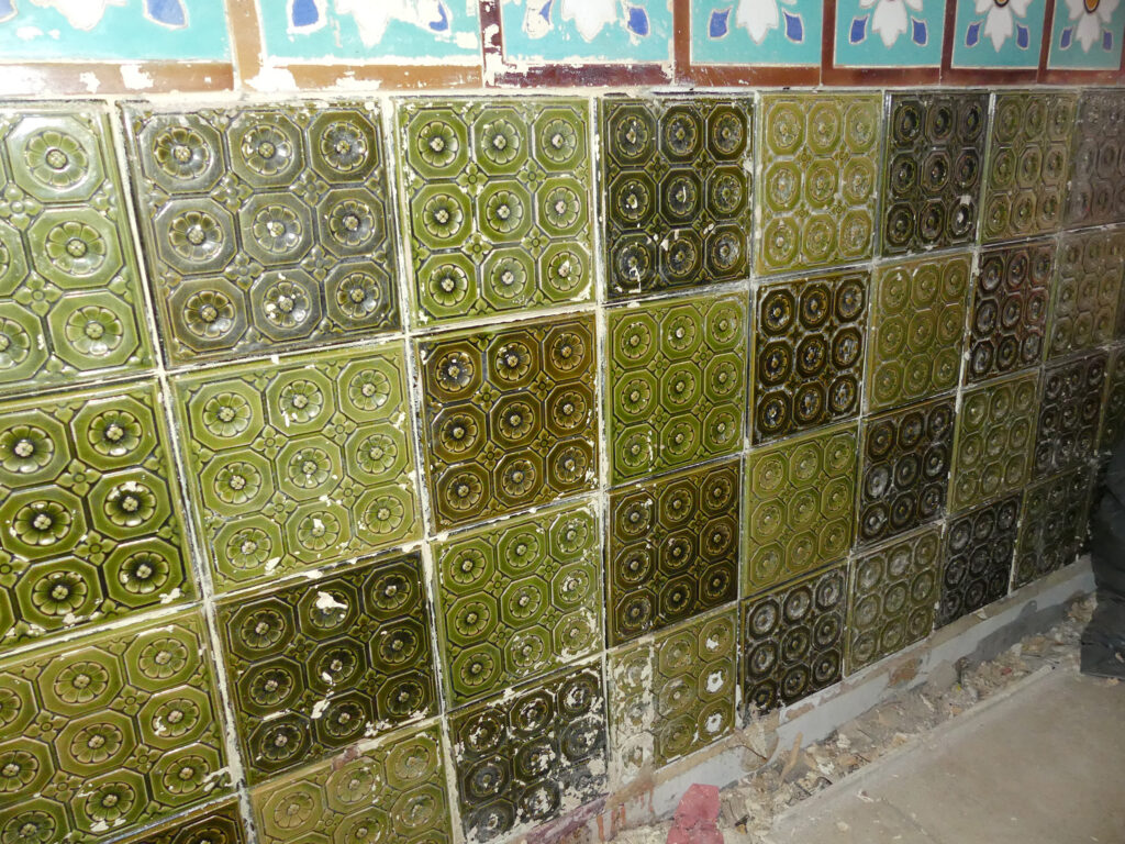 Carreaux de soubassement